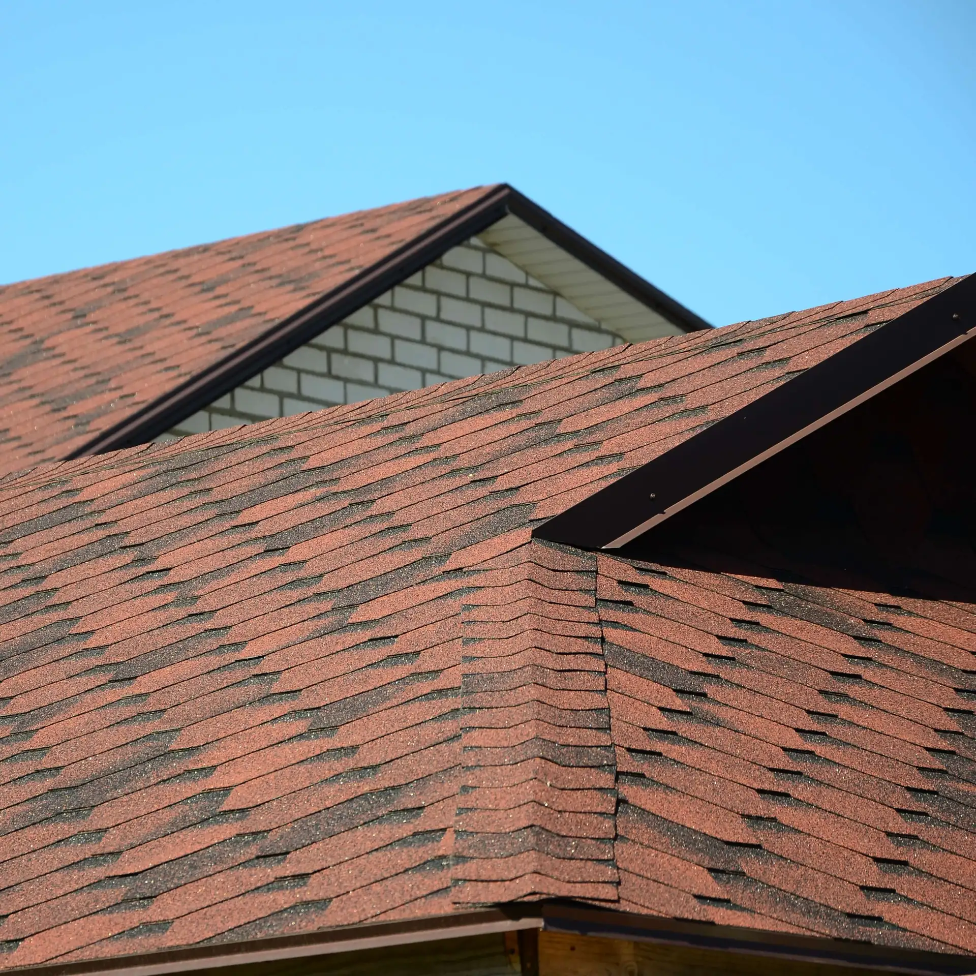 The Benefits of Regular Roof Inspections: Spot Problems Before They Start